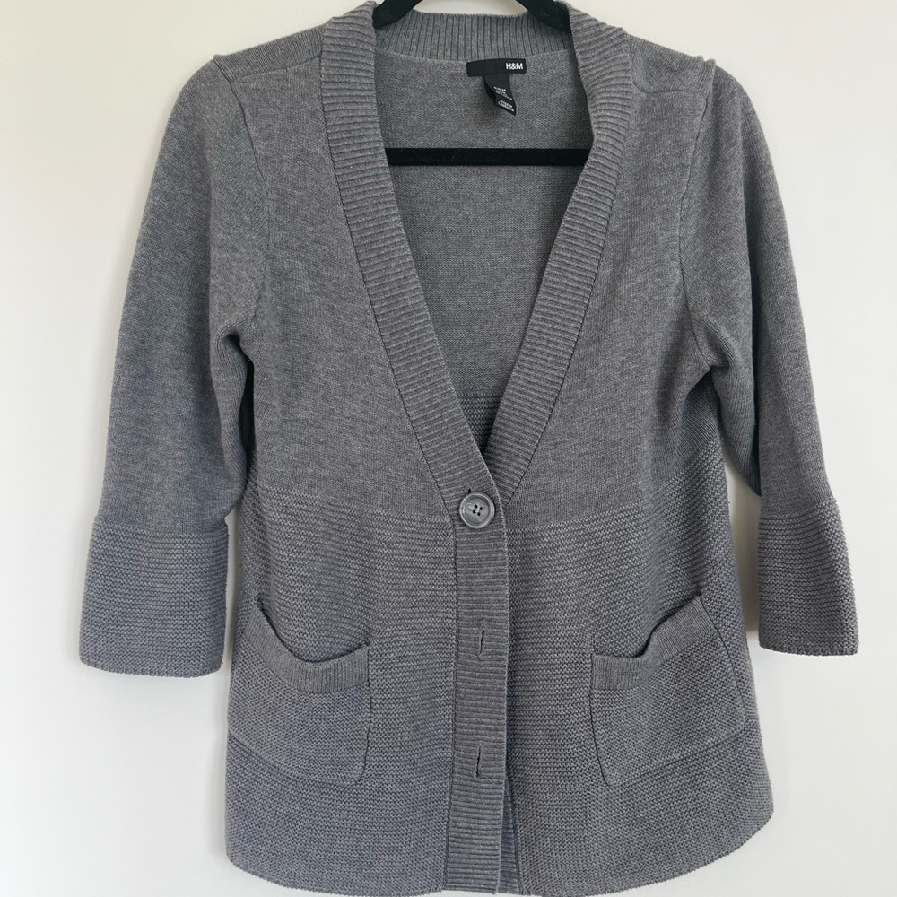 H&M knitted cardigan, 3/4 sleeves, Gray, Medium